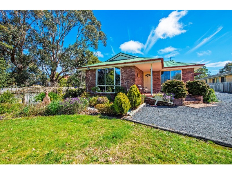 8 Alexander Street, Shearwater TAS 7307