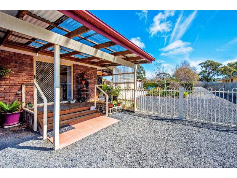 8 Alexander Street, Shearwater TAS 7307