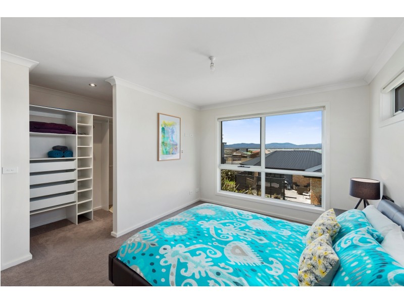 2/1 Arthur Street, Shearwater TAS 7307