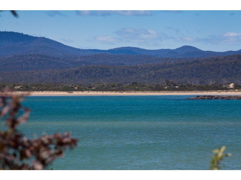 67 Hawley Esplanade, Hawley Beach TAS 7307