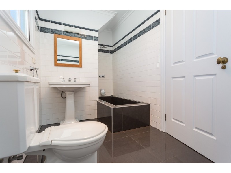 67 Hawley Esplanade, Hawley Beach TAS 7307