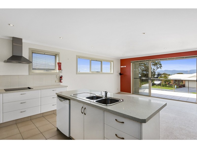 1/26 Chardonnay Drive, Hawley Beach TAS 7307