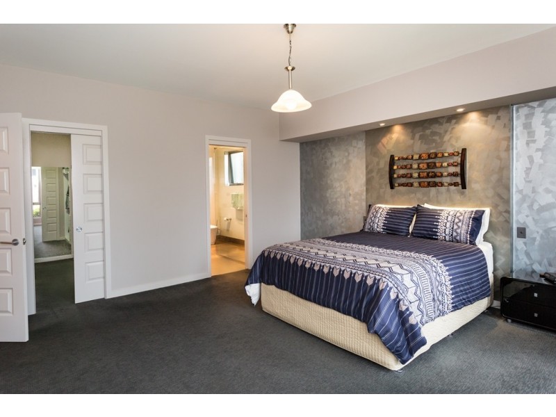 6 Links Court, Shearwater TAS 7307