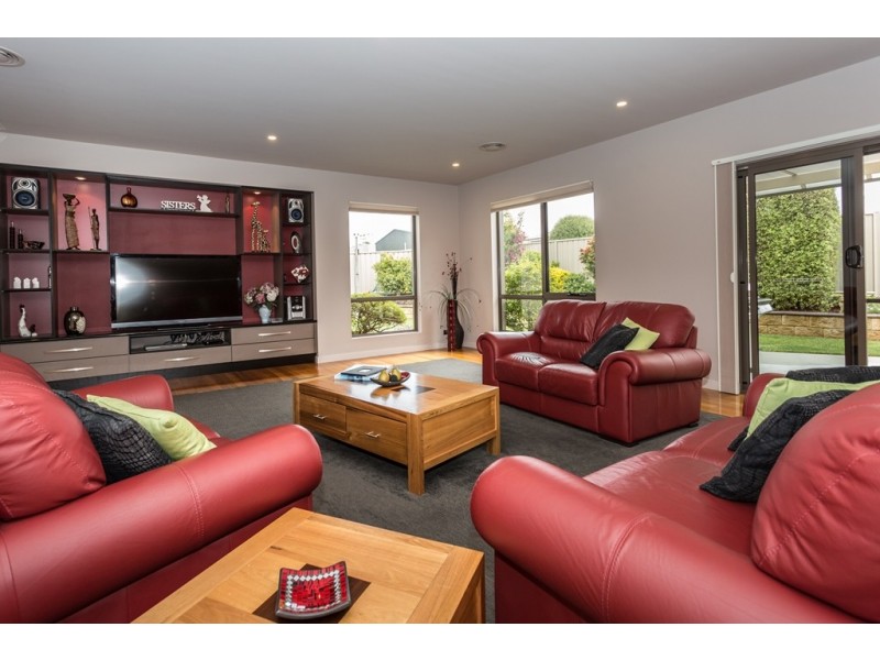 6 Links Court, Shearwater TAS 7307