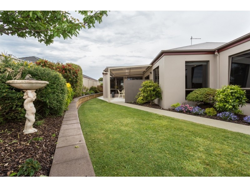 6 Links Court, Shearwater TAS 7307