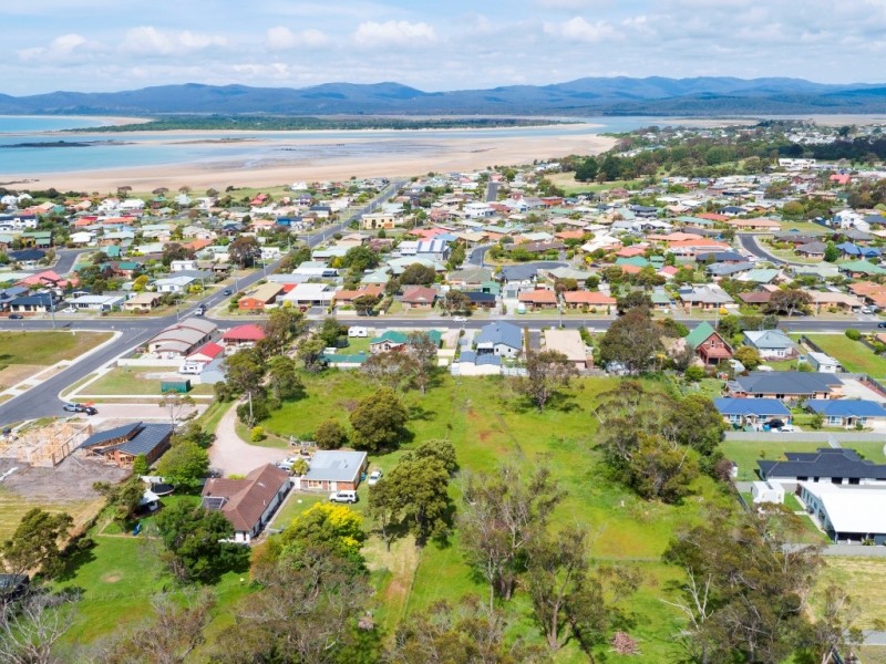 2/58 Alexander Street, Shearwater TAS 7307