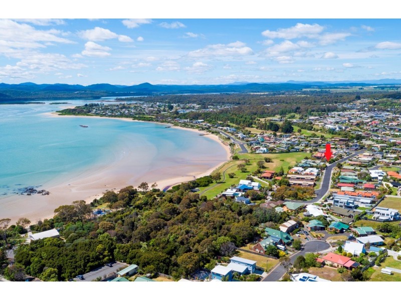 33 Bluewater Crescent, Shearwater TAS 7307