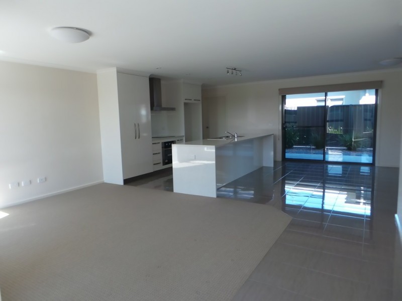 1/55 Haven Drive, Shearwater TAS 7307