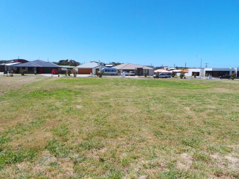 5 Banksia Rise, Shearwater TAS 7307