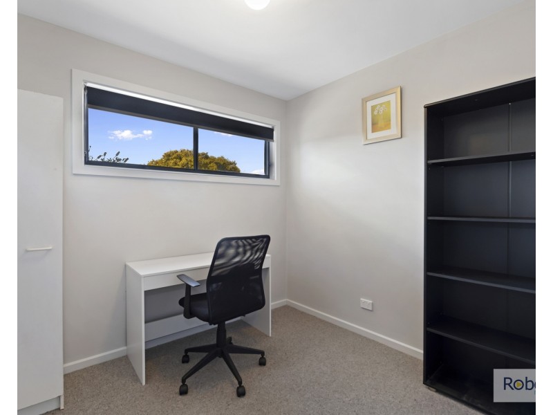 2/2 Tranquil Place, Shearwater TAS 7307