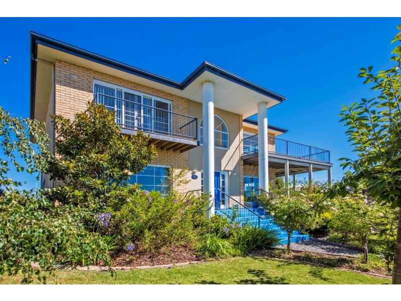2 Shore Court, Shearwater TAS 7307