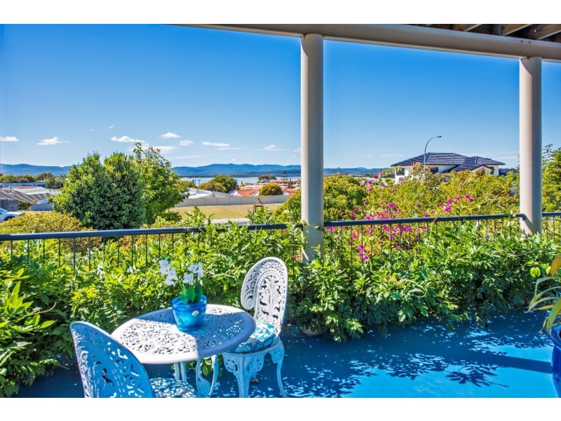 2 Shore Court, Shearwater TAS 7307