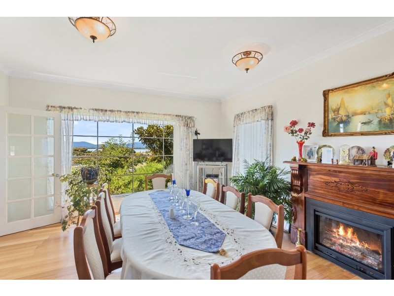 2 Shore Court, Shearwater TAS 7307