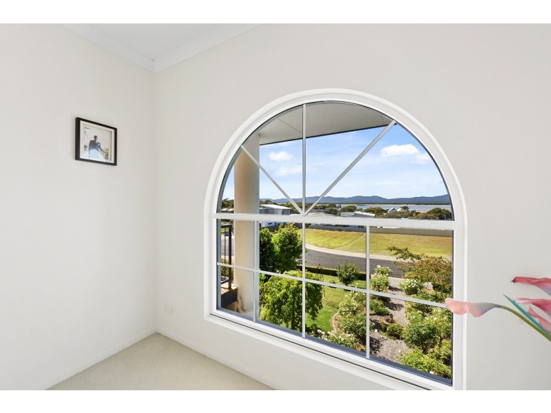 2 Shore Court, Shearwater TAS 7307