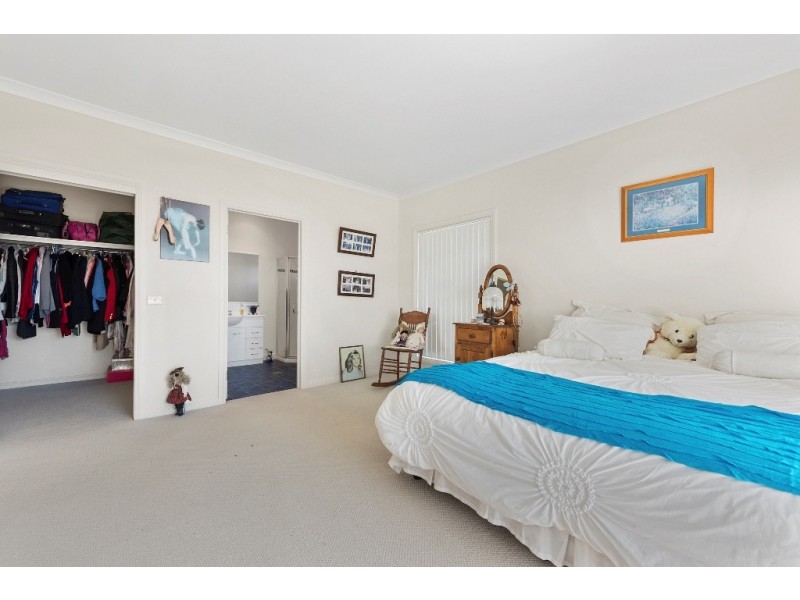 2 Shore Court, Shearwater TAS 7307