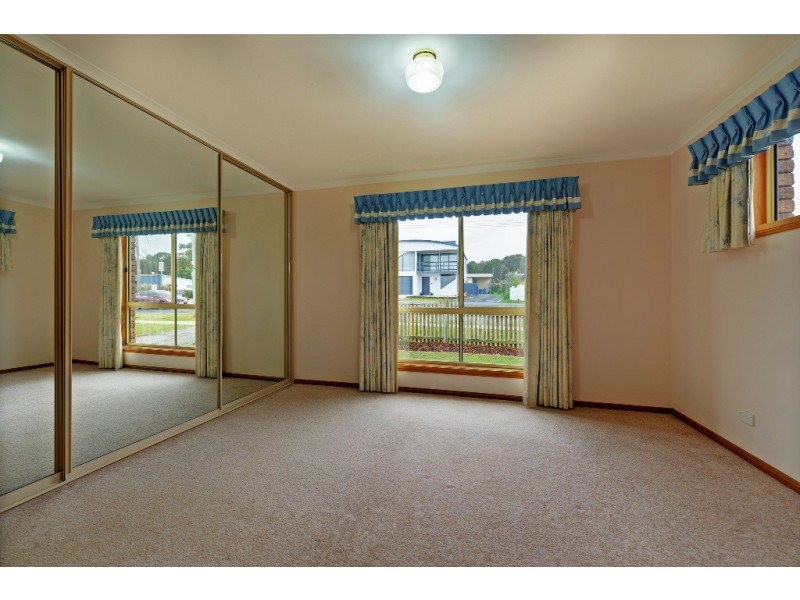 7 Dumbleton Street, Hawley Beach TAS 7307