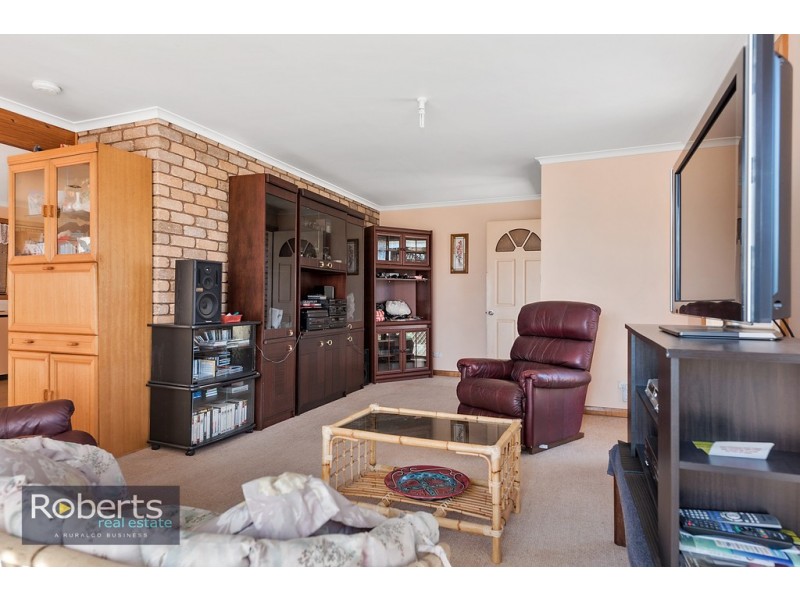 16 Seabreeze Avenue, Shearwater TAS 7307