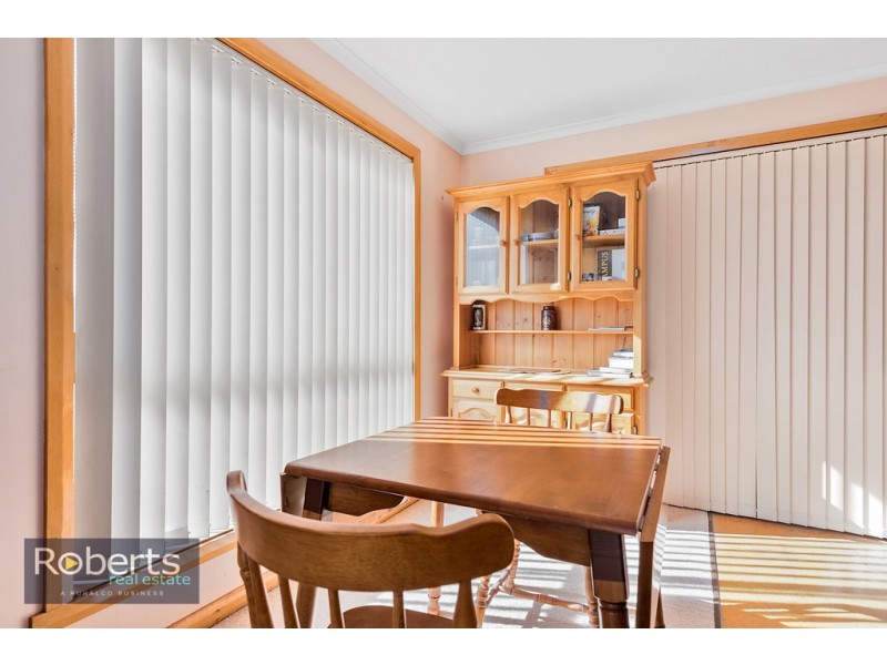 16 Seabreeze Avenue, Shearwater TAS 7307