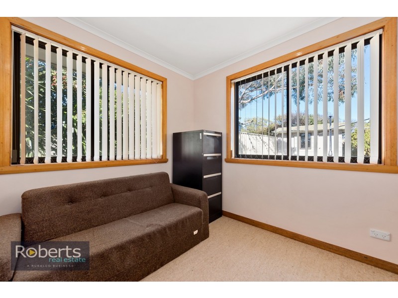 16 Seabreeze Avenue, Shearwater TAS 7307