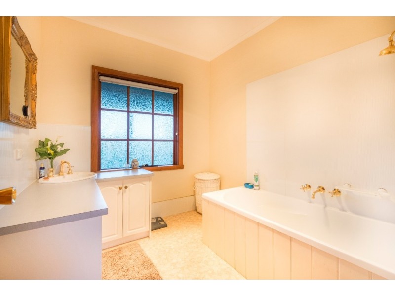 2 Alexander Street, Shearwater TAS 7307