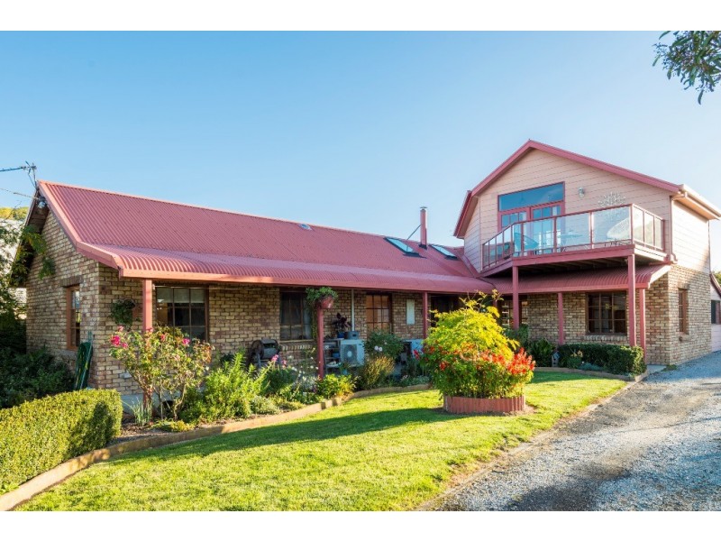 2 Alexander Street, Shearwater TAS 7307