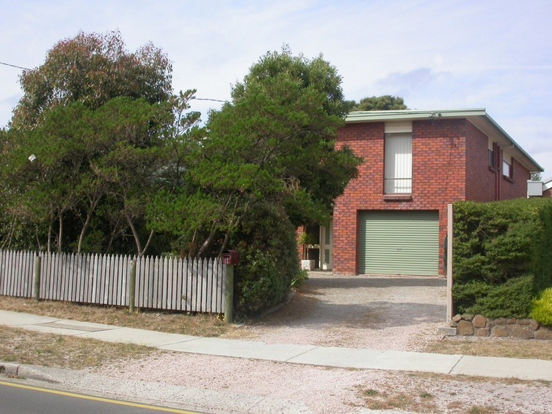 11 The Boulevard, Shearwater TAS 7307