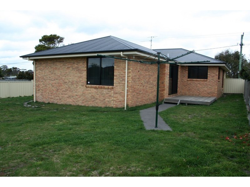 13 Club Drive, Shearwater TAS 7307