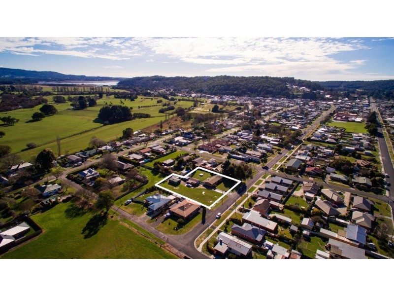 72 Lewis St, Latrobe TAS 7307