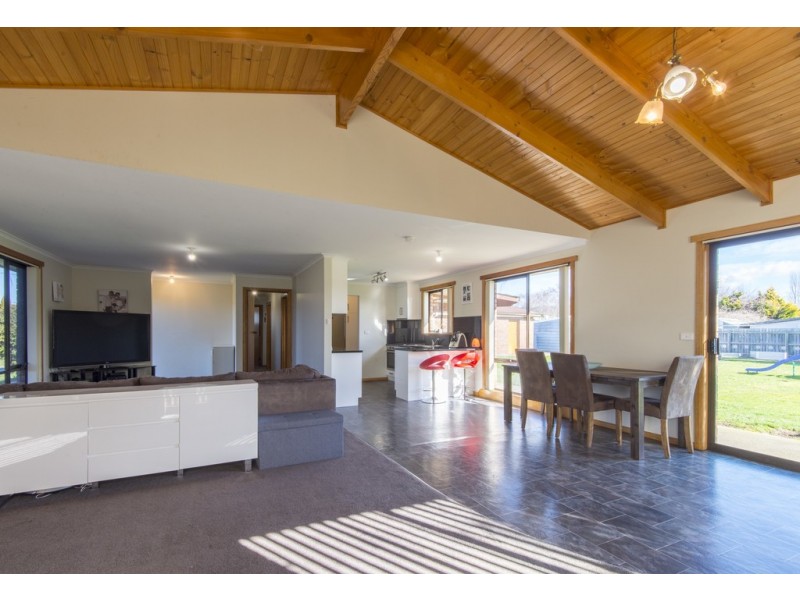 72 Lewis St, Latrobe TAS 7307