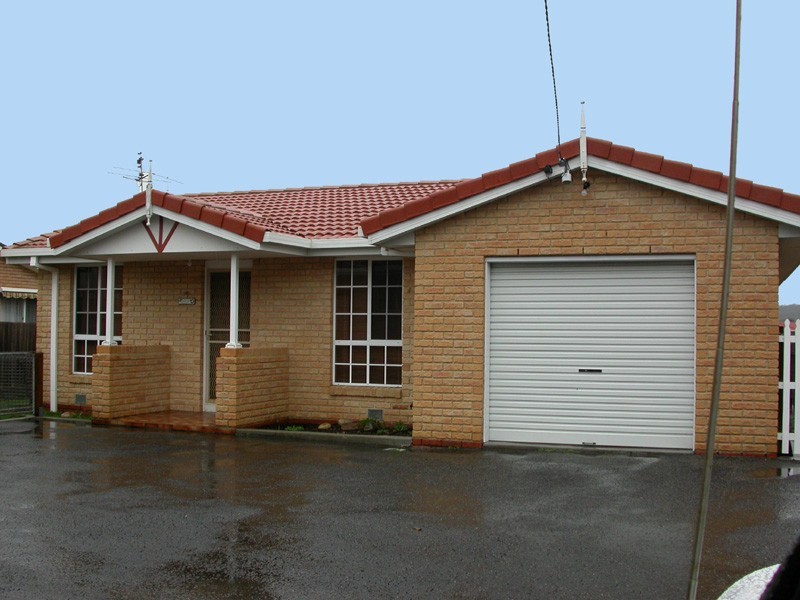 2/23 Dumbleton Street, Hawley Beach TAS 7307