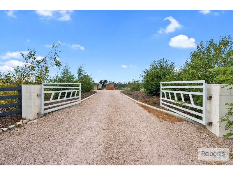 15 Moorings Drive, Squeaking Point TAS 7307