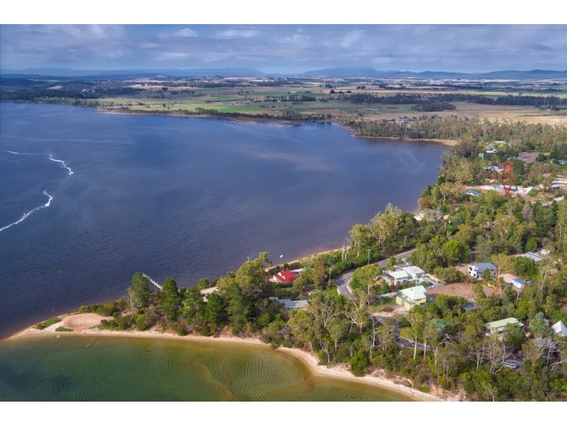 142 Charles Street, Squeaking Point TAS 7307