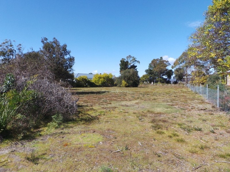 142 Charles Street, Squeaking Point TAS 7307