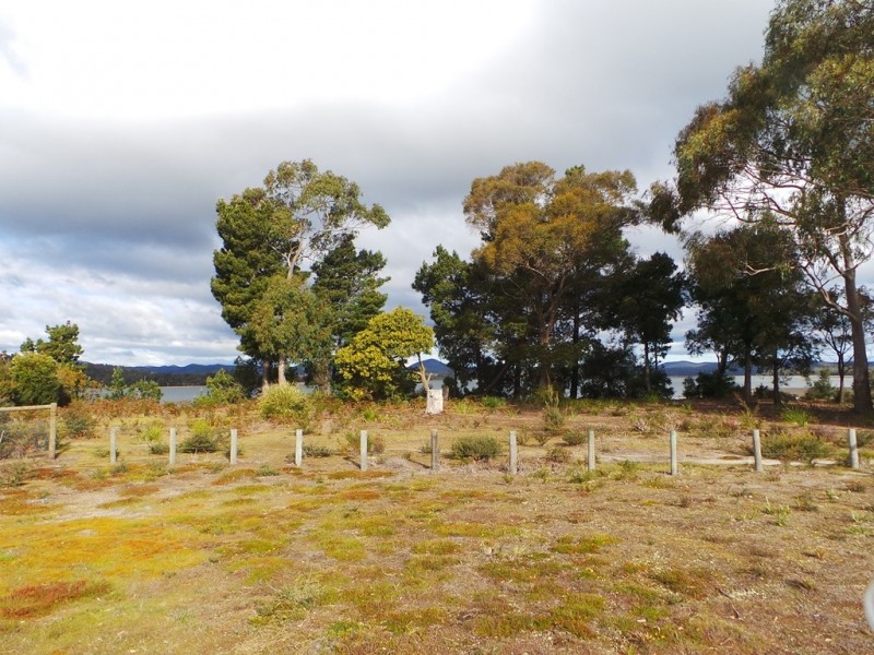 142 Charles Street, Squeaking Point TAS 7307