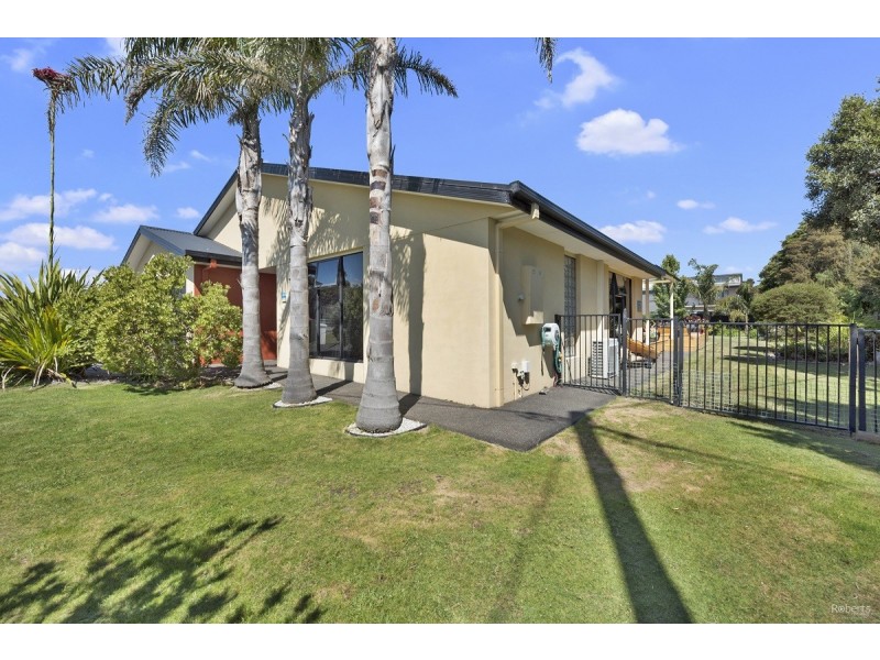 90 Joyce Street, Hawley Beach TAS 7307