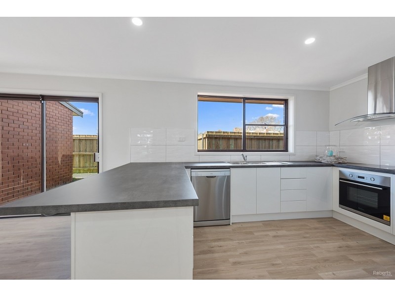 1 Sunrise Court, Shearwater TAS 7307