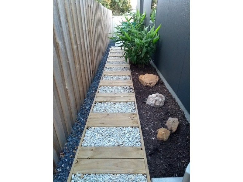 2/11 Fairway Crescent, Shearwater TAS 7307