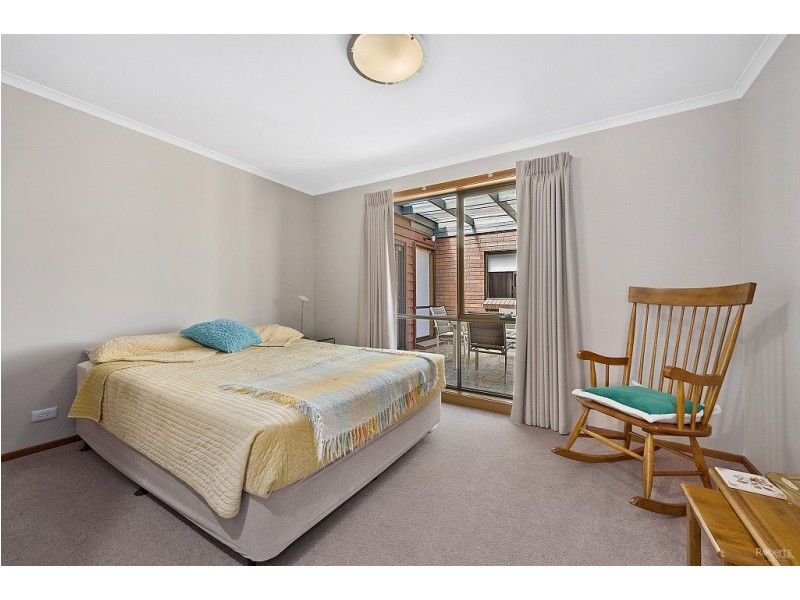 26 Freer Street, Shearwater TAS 7307