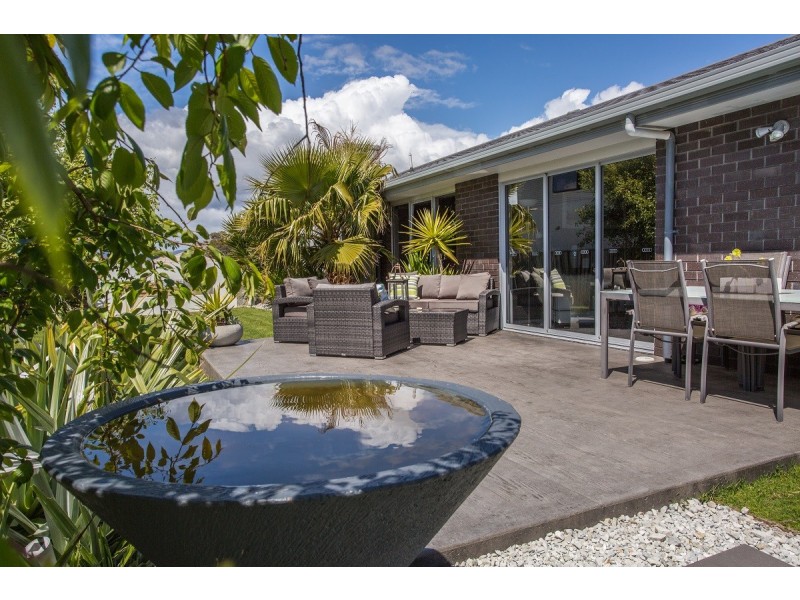 8 Cabernet Court, Hawley Beach TAS 7307