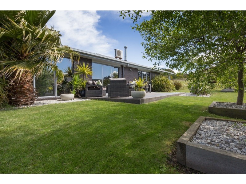 8 Cabernet Court, Hawley Beach TAS 7307