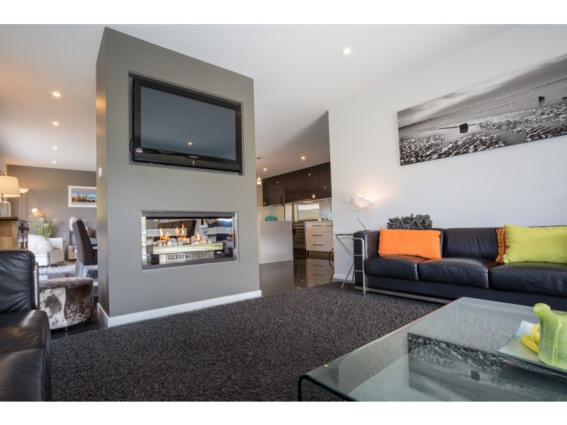 8 Cabernet Court, Hawley Beach TAS 7307