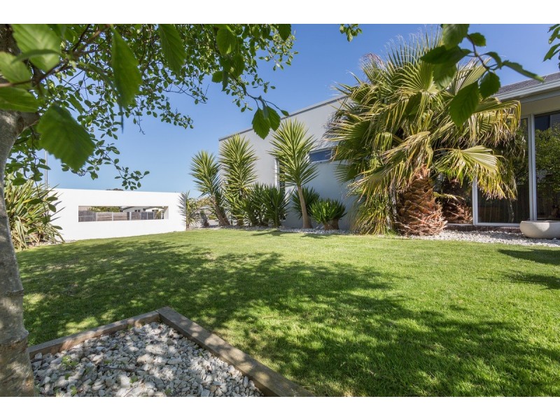 8 Cabernet Court, Hawley Beach TAS 7307