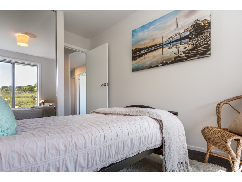 8 Cabernet Court, Hawley Beach TAS 7307