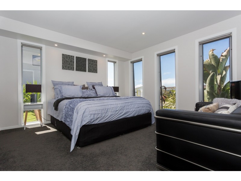 8 Cabernet Court, Hawley Beach TAS 7307