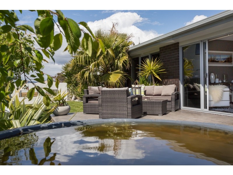 8 Cabernet Court, Hawley Beach TAS 7307