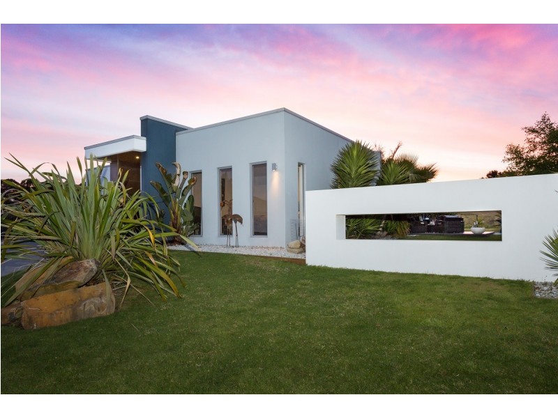 8 Cabernet Court, Hawley Beach TAS 7307