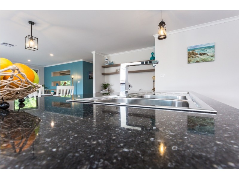 106 Shearwater Boulevard, Shearwater TAS 7307