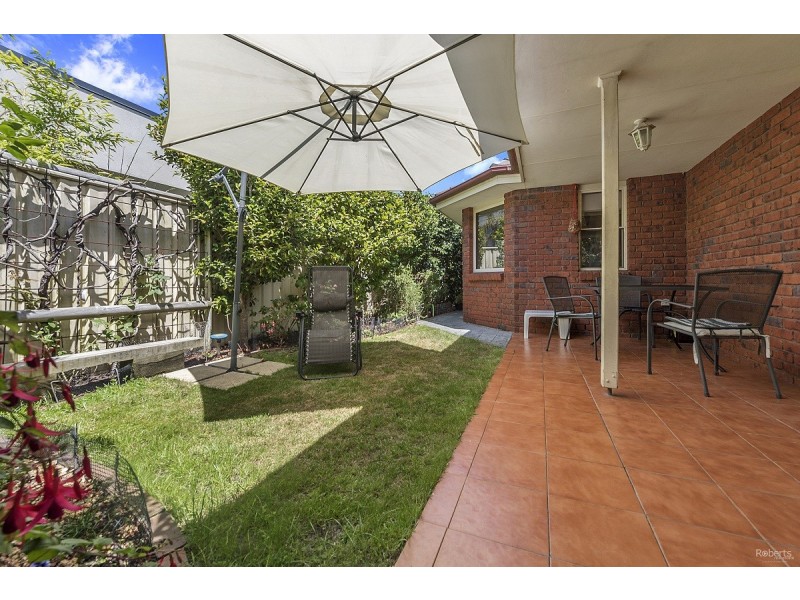 18 Bluewater Crescent, Shearwater TAS 7307