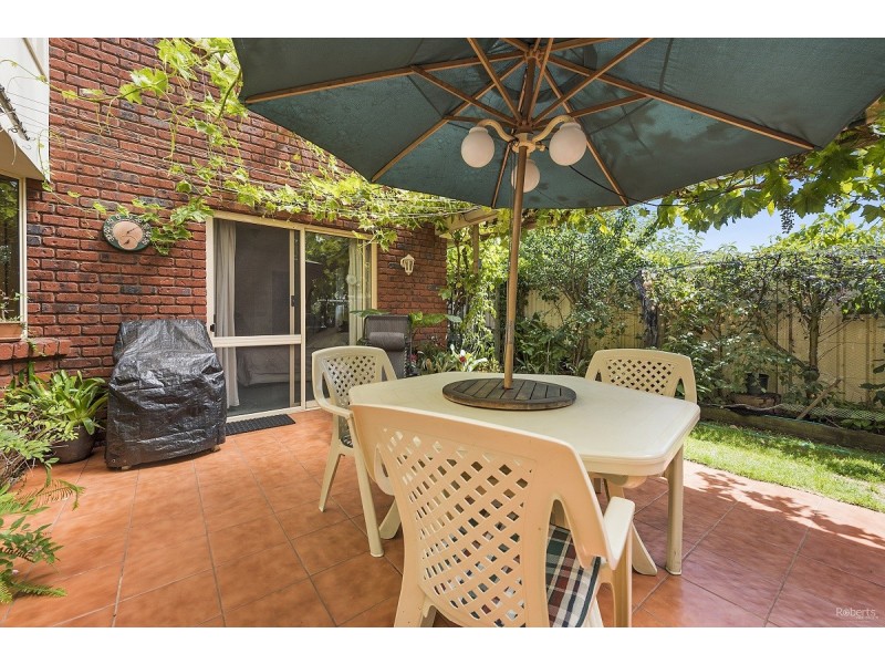 18 Bluewater Crescent, Shearwater TAS 7307