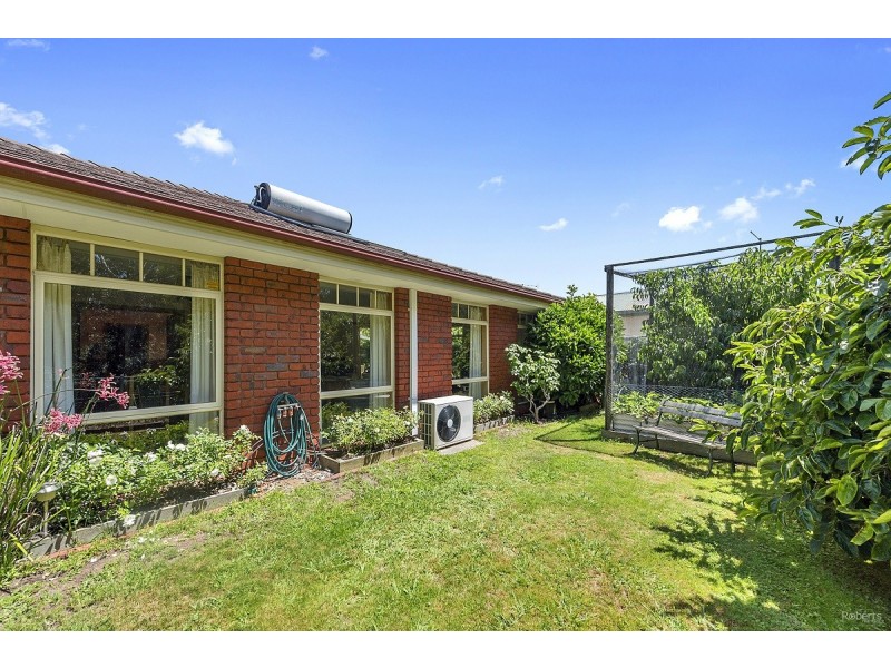 18 Bluewater Crescent, Shearwater TAS 7307